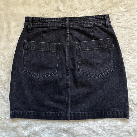Madewell Skirt Denim High-Waist Button-Front Mini in Gilmore Wash Black 25 - Picture 6 of 12